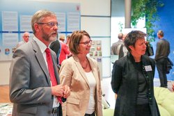 Prof. Thomas Schmid, Priska Hinz und Heike Hübener