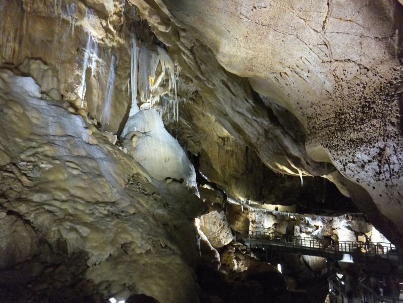 In der Herbstlabyrinth-Höhle