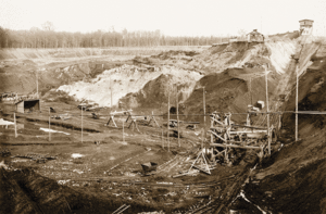 Blick über den Braunkohle-Tagebau Grube Prinz von Hessen im Darmstädter Stadtwald