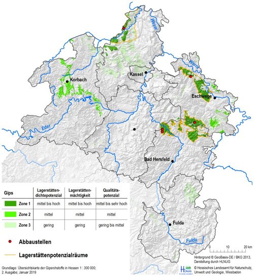 Übersichtskarte der Verbreitung von Gipsrohstoffen und Abbaustellen. Die in Hessen auftretenden Gipsrohstoffe werden in Zonen unterschiedlicher Lagerstättenpotenziale, -mächtigkeiten und Qualitätspotenziale eingeteilt. Erläuterungen hierzu finden sie im Fachbericht Gipsrohstoffe. Die Übersichtskarte im Maßstab 1 :300000 kann als Kartenplot über das HLNUG bestellt werden.