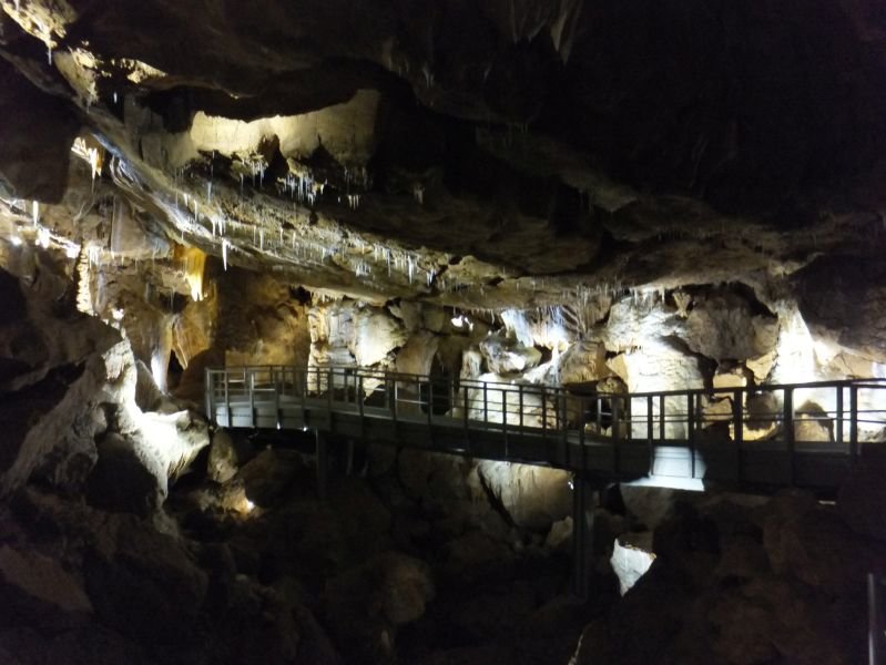 In der Herbstlabyrinth-Höhle
