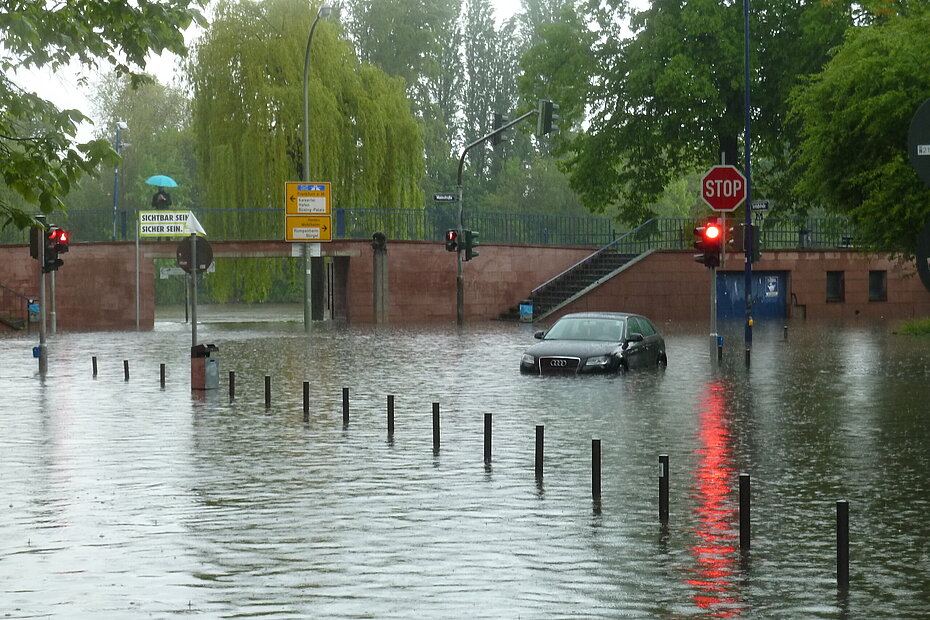Hochwasser nach Starkregen in Offenbach im Jahre 2017